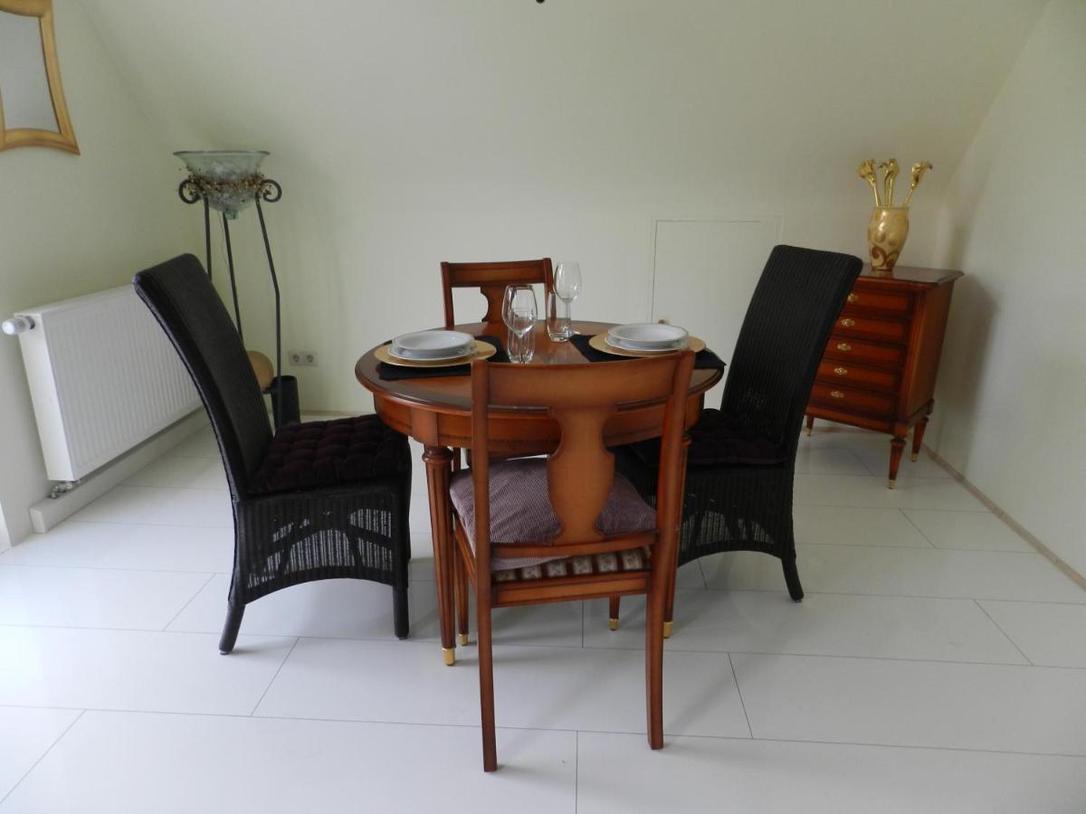 Ferienwohnung Burgenblilck Weinheim Ngoại thất bức ảnh